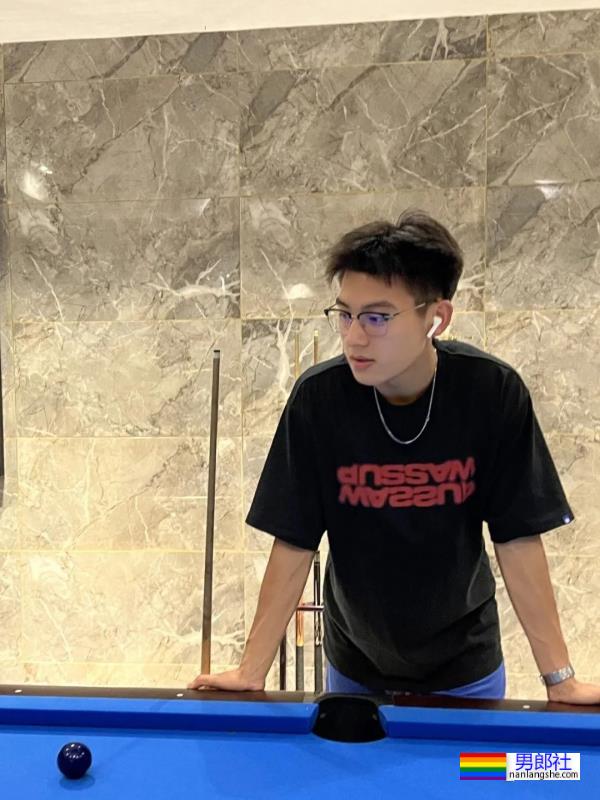 04年的厦门钻石高中体育生，这神仙颜值！ - 51虹马