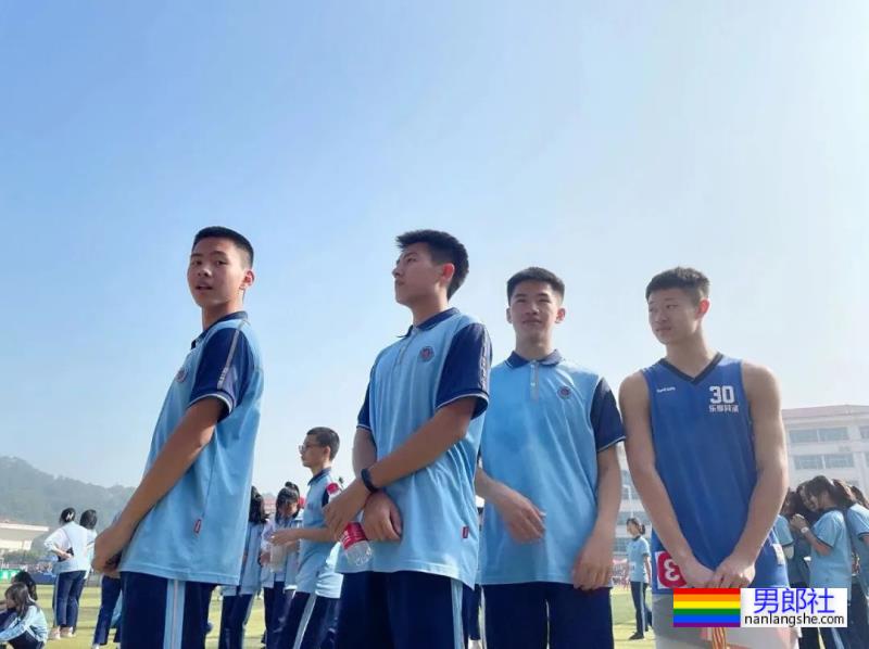 04年的厦门钻石高中体育生，这神仙颜值！ - 51虹马