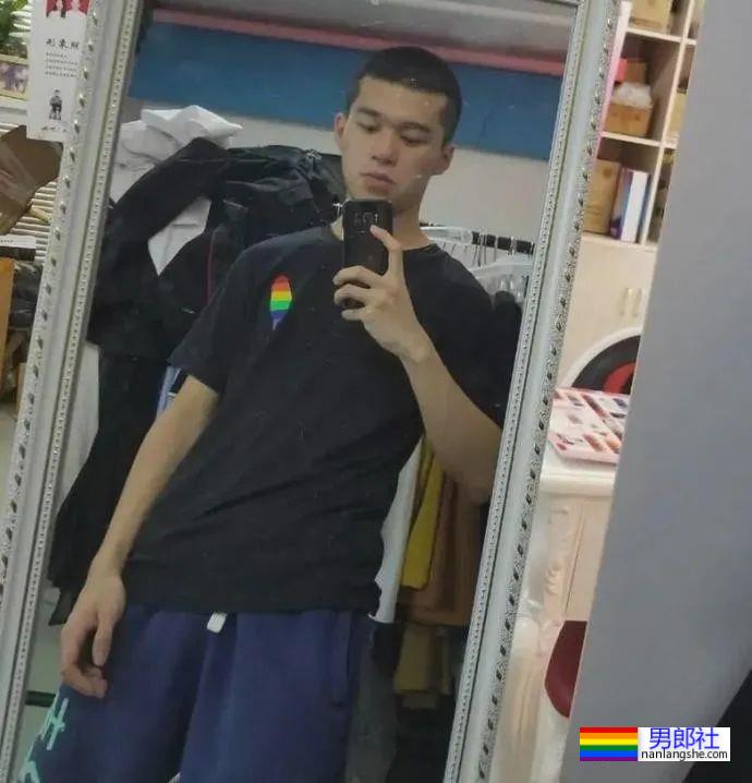 中国男生剃完寸头，也太帅太A了吧！ - 51虹马