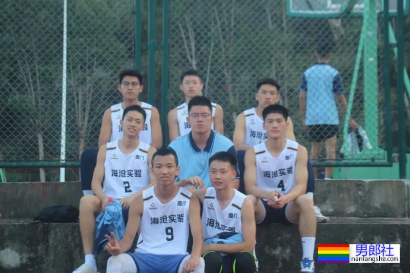 04年的厦门钻石高中体育生，这神仙颜值！ - 51虹马