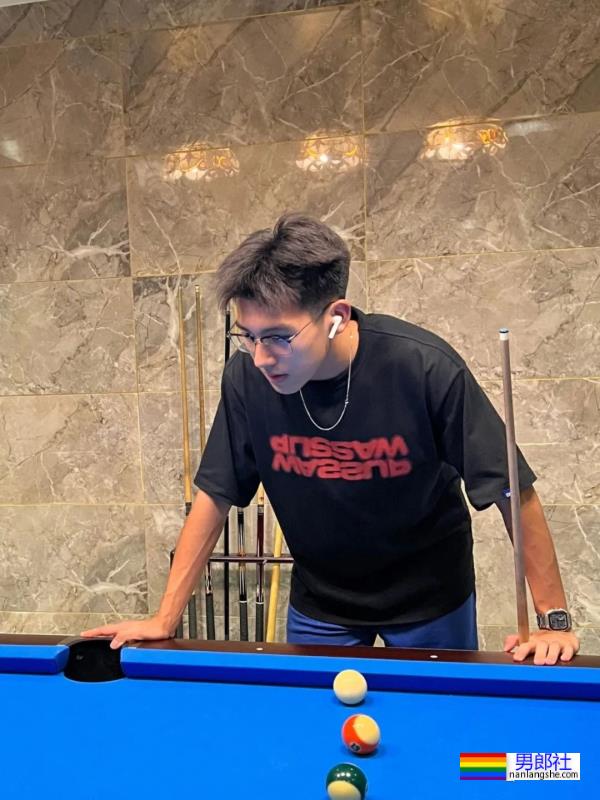 04年的厦门钻石高中体育生，这神仙颜值！ - 51虹马