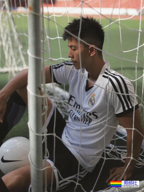 体育系快递员男友，盲盒隐藏款终于抽到了。 - 51虹马