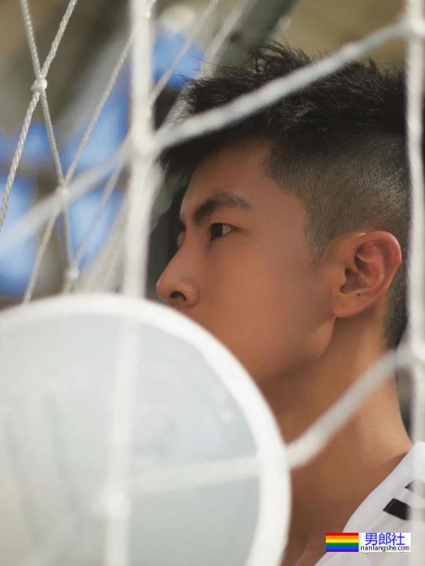 体育系快递员男友，盲盒隐藏款终于抽到了。 - 51虹马