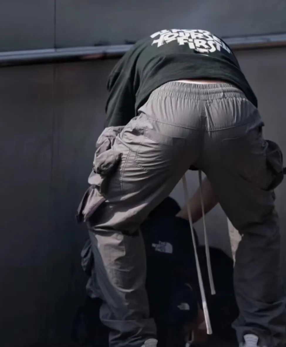 ​blued上找不到，爱情和努力无关-51虹马