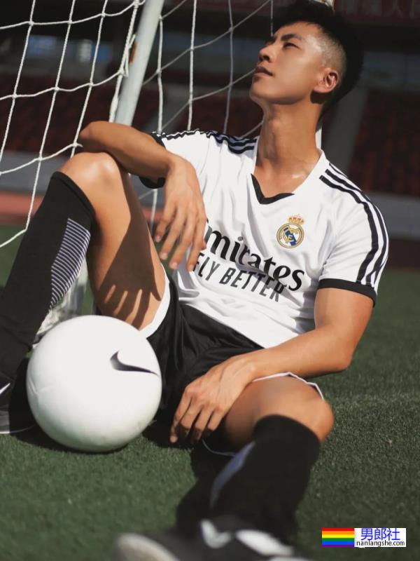 体育系快递员男友，盲盒隐藏款终于抽到了。 - 51虹马