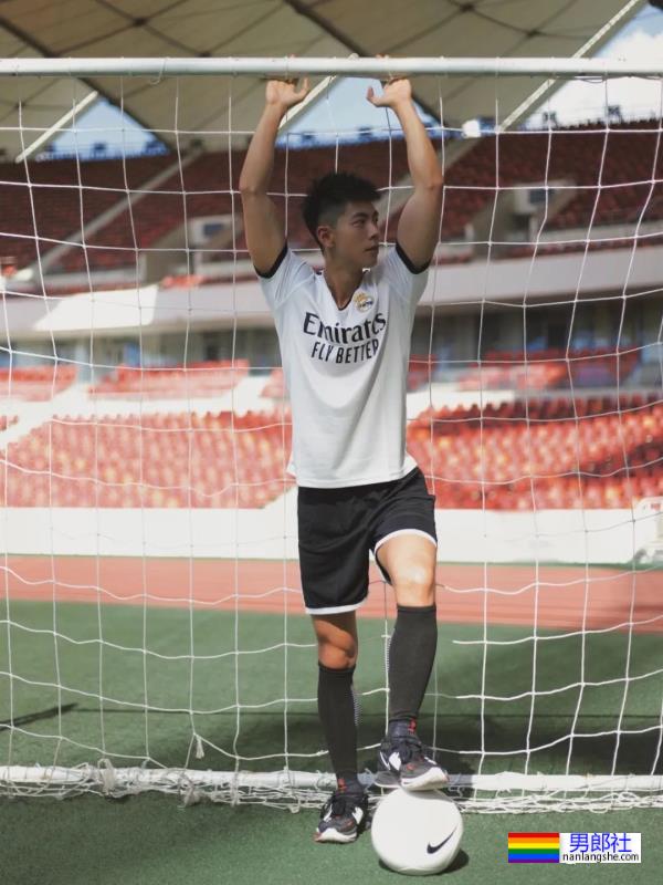 体育系快递员男友，盲盒隐藏款终于抽到了。 - 51虹马