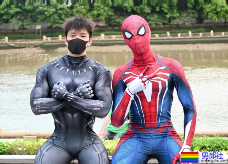 漫展走红的黑豹小哥找到了!脱了紧身衣的身材太A了! - 51虹马 漫展走红的黑豹小哥找到了!脱了紧身衣的身材太A了! - 51虹马