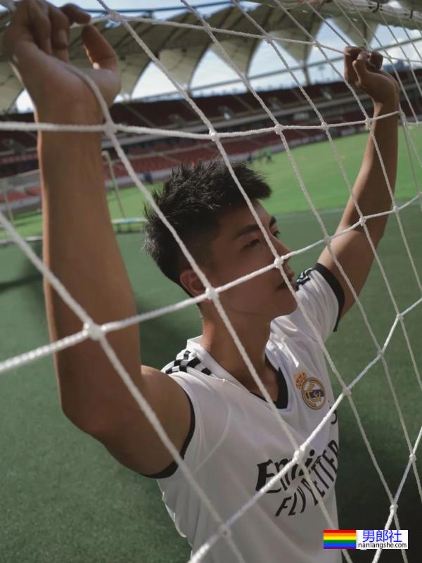 体育系快递员男友，盲盒隐藏款终于抽到了。 - 51虹马