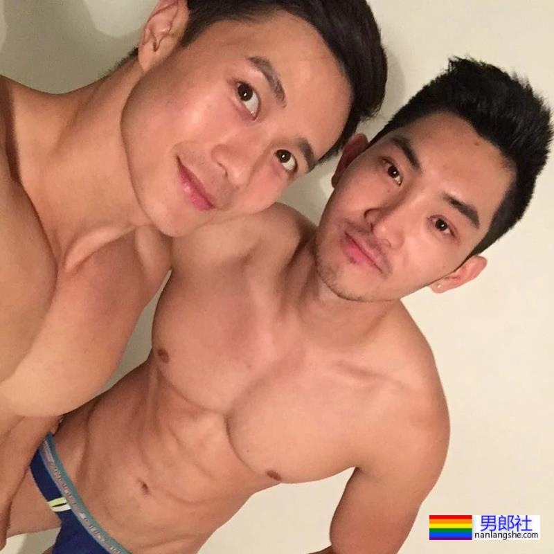 网红包晗近照曝光，这肌肉是认真的吗？也太大了吧！ - 51虹马