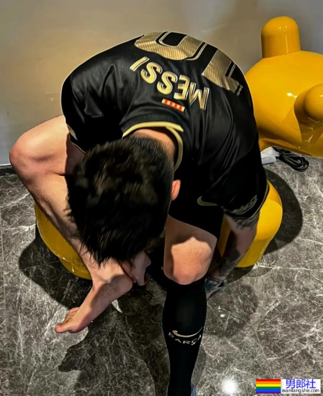 190cm的黑皮大D i or 小哥哥 - 51虹马