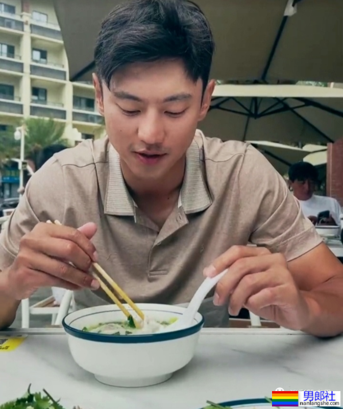 宁泽涛最新肌肉大片出炉！变身壮实的黑皮肌肉男腹毛旺盛 - 51虹马