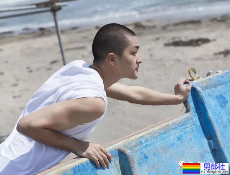 屈楚萧曾豆瓣公布过尺寸?家暴案他胜诉了!果然不简单... - 51虹马 屈楚萧曾豆瓣公布过尺寸?家暴案他胜诉了!果然不简单... - 51虹马