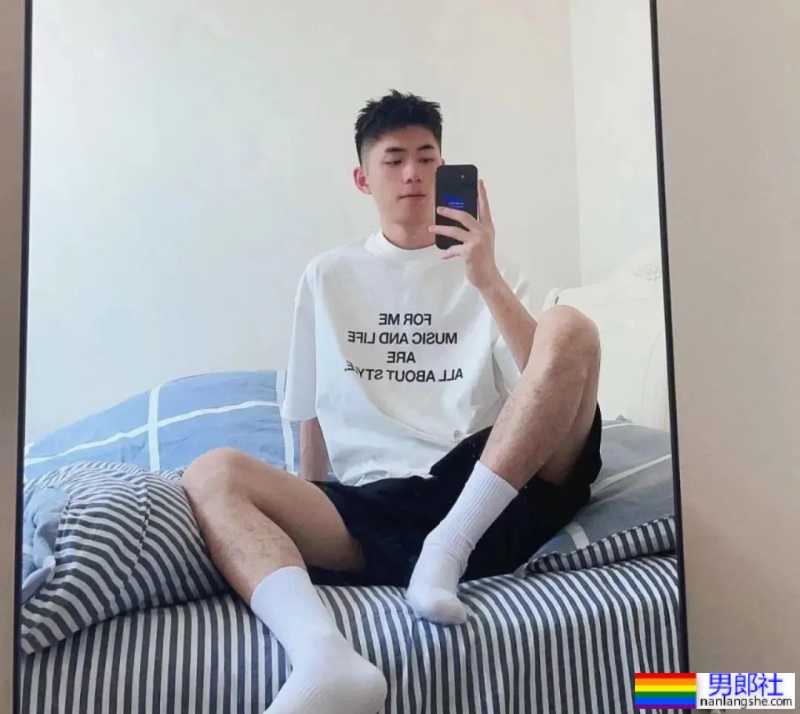 190cm的黑皮大D i or 小哥哥 - 51虹马