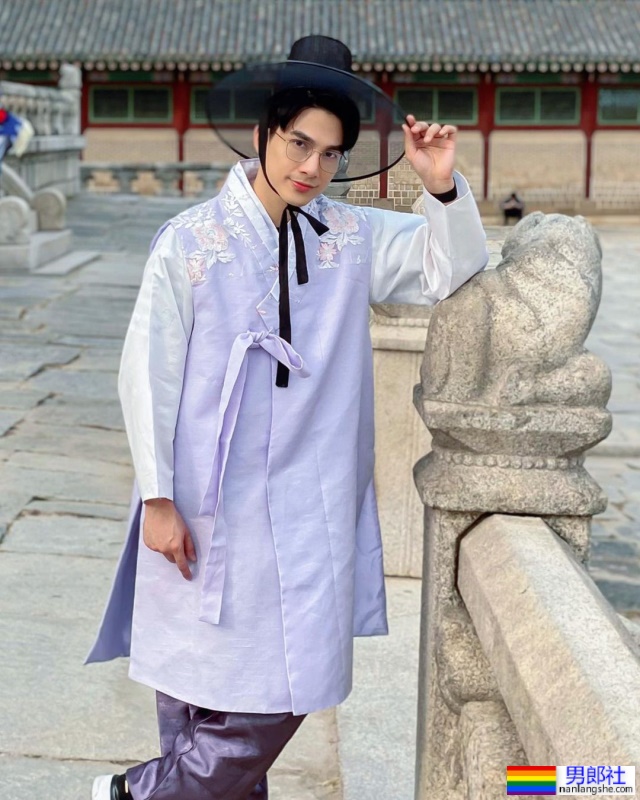 明星御用髮型设计师！没有防晒乳活不下去的男人：Jaime Sy - 51虹马