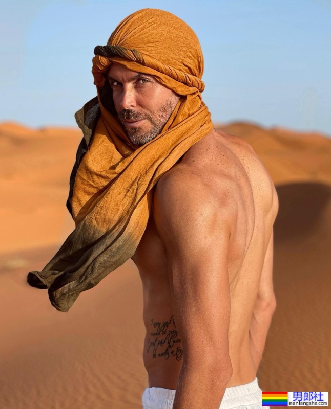 大叔的逆袭！阿根廷灰髮男模：Damian Cacciamani - 51虹马