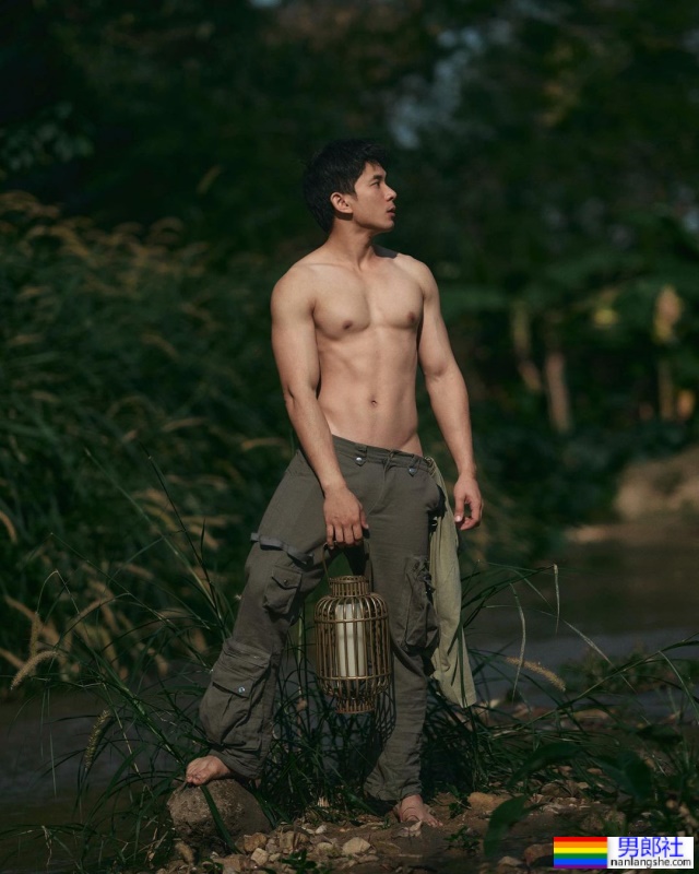 疗癒微笑系奶狗！ 带你越野奔驰的娃娃脸小哥：NamKhaeng - 51虹马