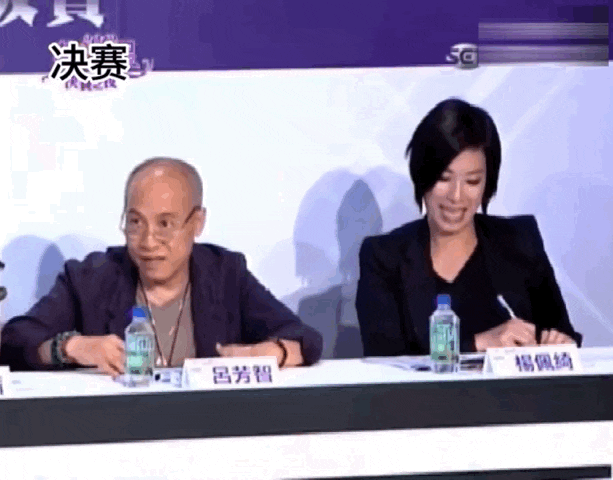 早年泳裤走秀照被扒出来了！没想到黄曦彦还拿了第一名！ - 51虹马