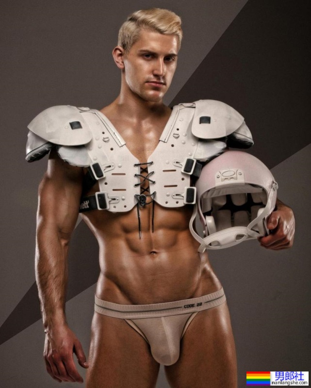 俄罗斯巨鹰抓小鸡！限制级男模：Konstantin - 51虹马