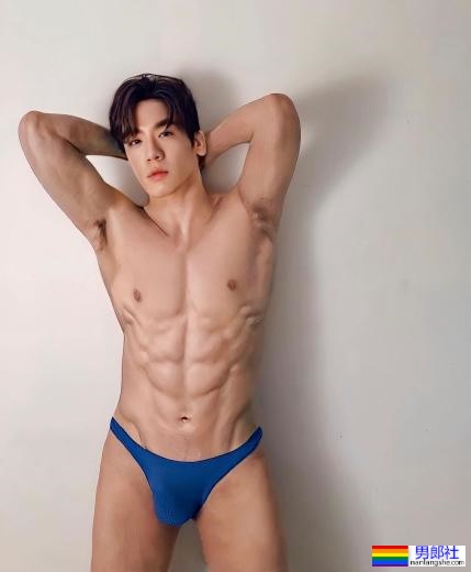 白皙鲜嫩的泰式椰奶肌:pete - 51虹马 白皙鲜嫩的泰式椰奶肌:pete - 51虹马