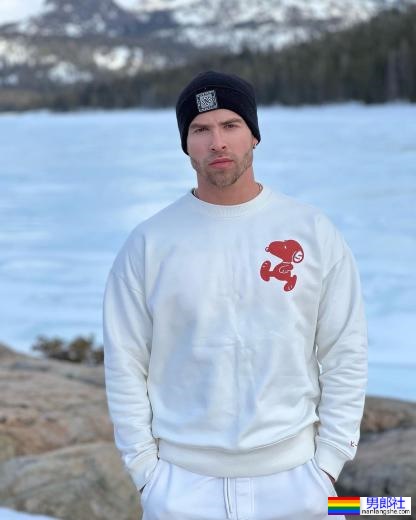 墨西哥电视剧小生下戏兼职 OnlyFans 秀大包! - 51虹马 墨西哥电视剧小生下戏兼职 OnlyFans 秀大包! - 51虹马