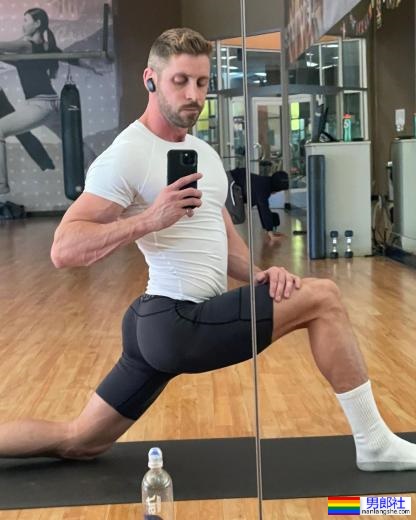 贩卖性爱没想像中简单! 成人片导演劝:「你真的准备好面对舆论了吗?」 - 51虹马 贩卖性爱没想像中简单! 成人片导演劝:「你真的准备好面对舆论了吗?」 - 51虹马