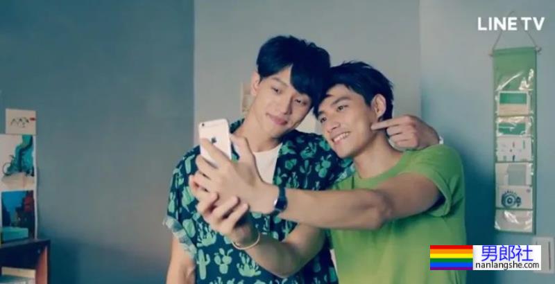 早年泳裤走秀照被扒出来了！没想到黄曦彦还拿了第一名！ - 51虹马