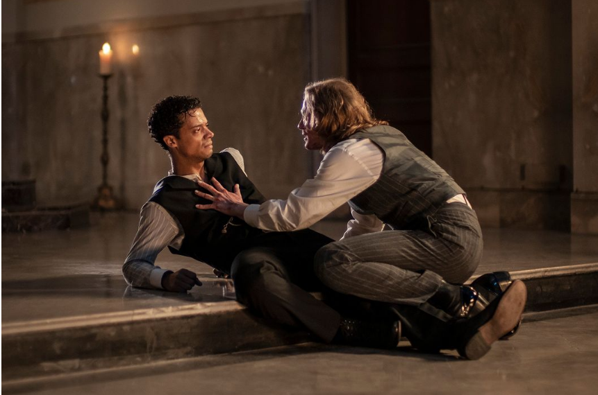 影集《夜访吸血鬼》第二季预告释出 性感男同志吸血鬼回归! - 51虹马 影集《夜访吸血鬼》第二季预告释出 性感男同志吸血鬼回归! - 51虹马