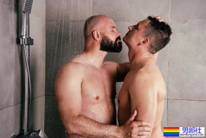 别只是勐攻乳头！ 男人的 9 大敏感带该怎么玩？ - 51虹马