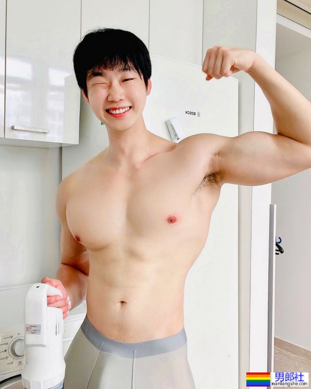 单眼皮也能很勾魂！笑眼瞇瞇弯进你的心坎：Walter Soh - 51虹马