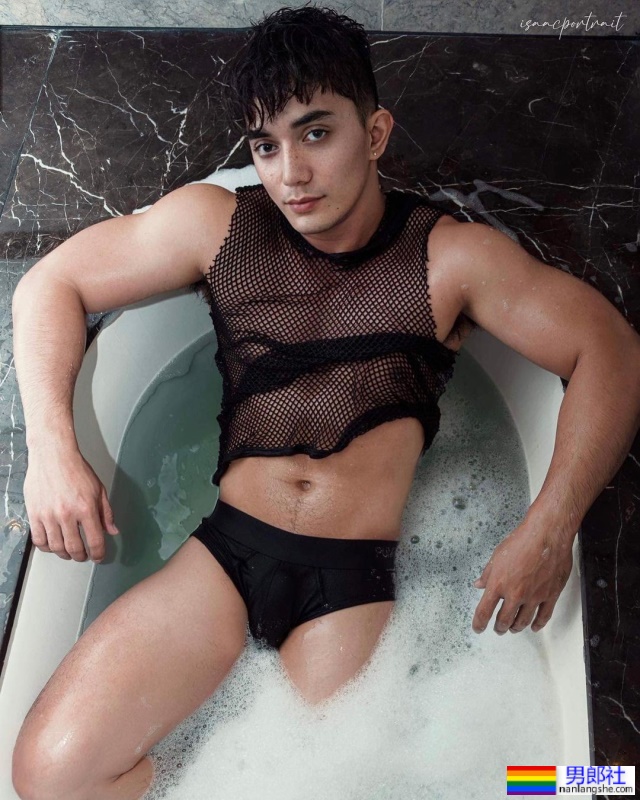 我自己就是活招牌！ 菲演员成了选美指导教练：EJ Malik - 51虹马