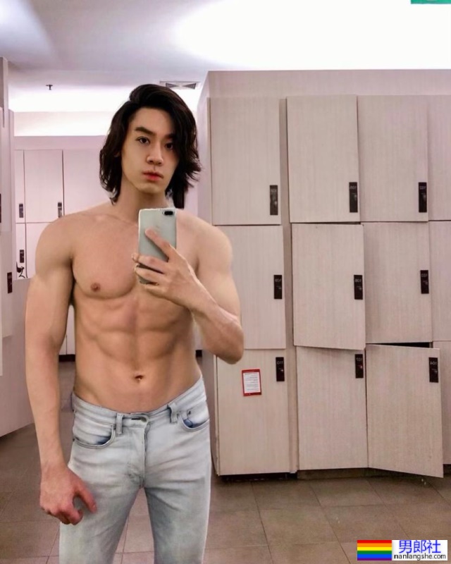 白皙鲜嫩的泰式椰奶肌:pete - 51虹马 白皙鲜嫩的泰式椰奶肌:pete - 51虹马