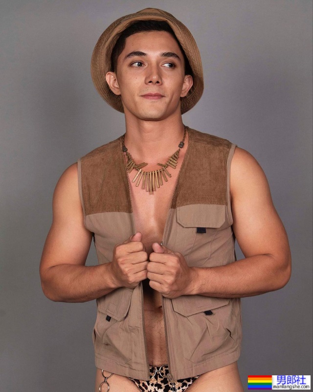 我自己就是活招牌！ 菲演员成了选美指导教练：EJ Malik - 51虹马