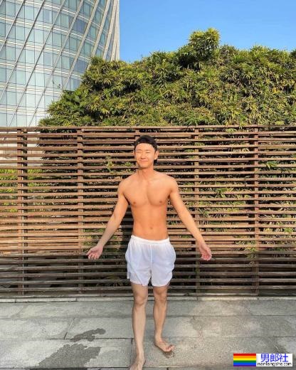 斯文又阳光的邻家男孩:Levin - 51虹马 斯文又阳光的邻家男孩:Levin - 51虹马