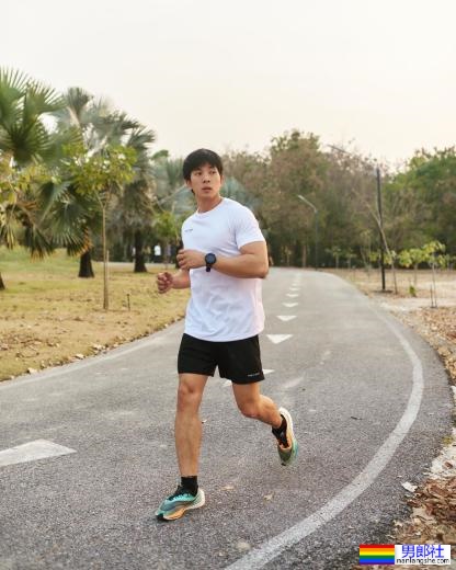 疗癒微笑系奶狗！ 带你越野奔驰的娃娃脸小哥：NamKhaeng - 51虹马