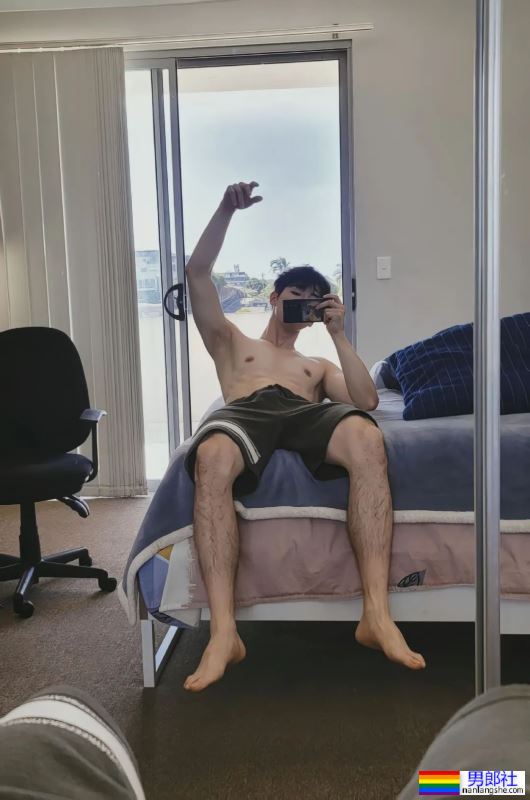 灰裤子果然是男人最性感的装备！ - 51虹马