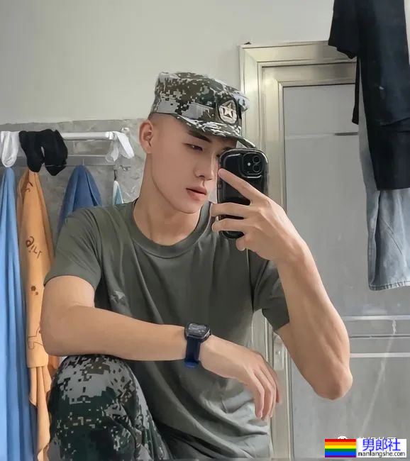 18岁的云南大一新生，不知道迷倒多少学长了？ - 51虹马