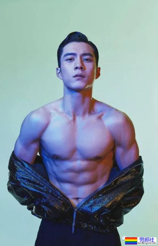 鲜肉男星韩东君穿正装太紧!强大实力藏不住了! - 51虹马 鲜肉男星韩东君穿正装太紧!强大实力藏不住了! - 51虹马