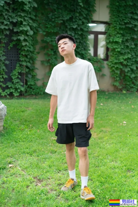 少年感满满的小帅哥 - 51虹马