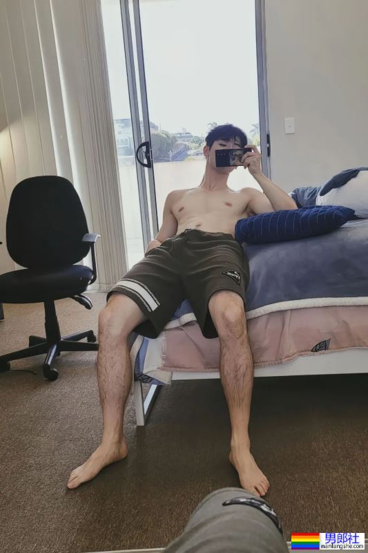 灰裤子果然是男人最性感的装备！ - 51虹马