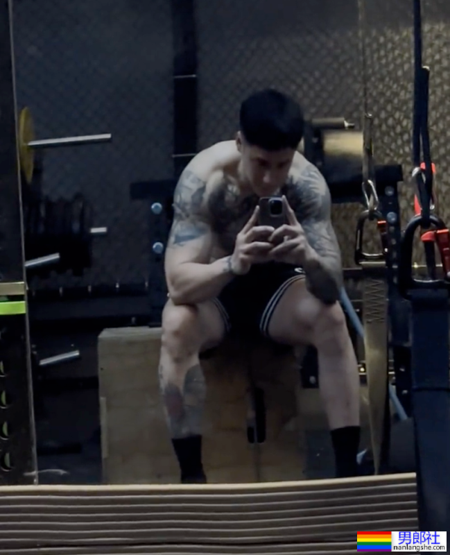 32岁的蒋劲夫,变成这样了....-51虹马