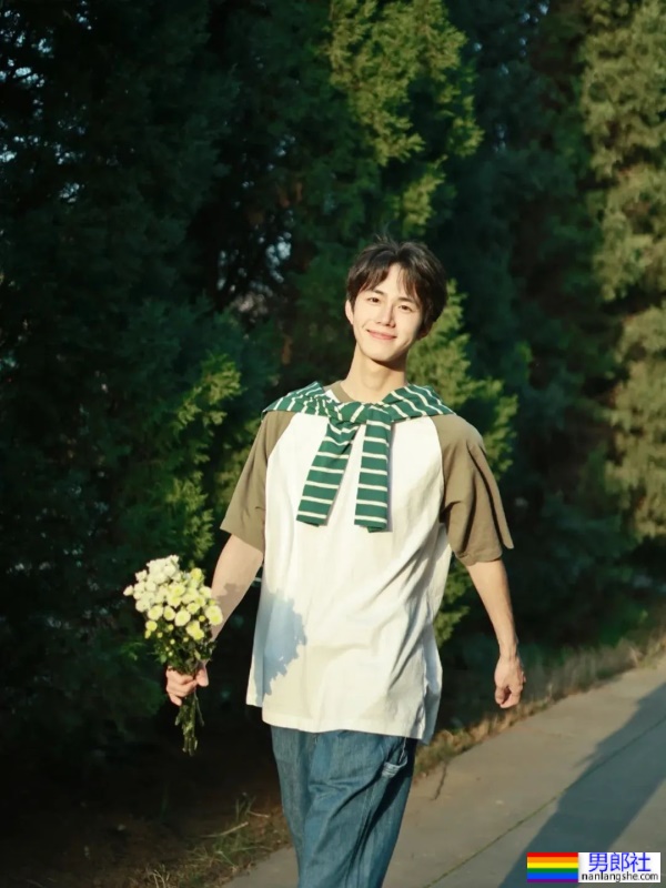 阳光清纯大男孩 - 51虹马