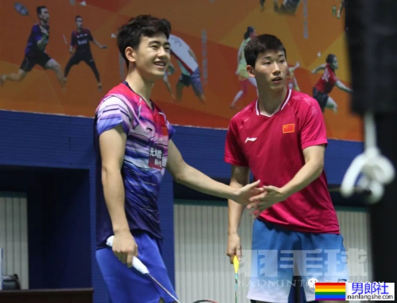 羽毛球队00后帅哥闪耀杭州亚运会，羽毛球队颜值天花板来了！ - 51虹马