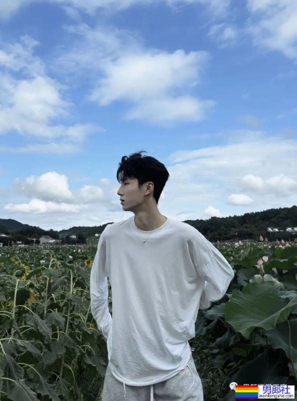 湖南长沙193的舞蹈生，大长腿比我的命还长！ - 51虹马