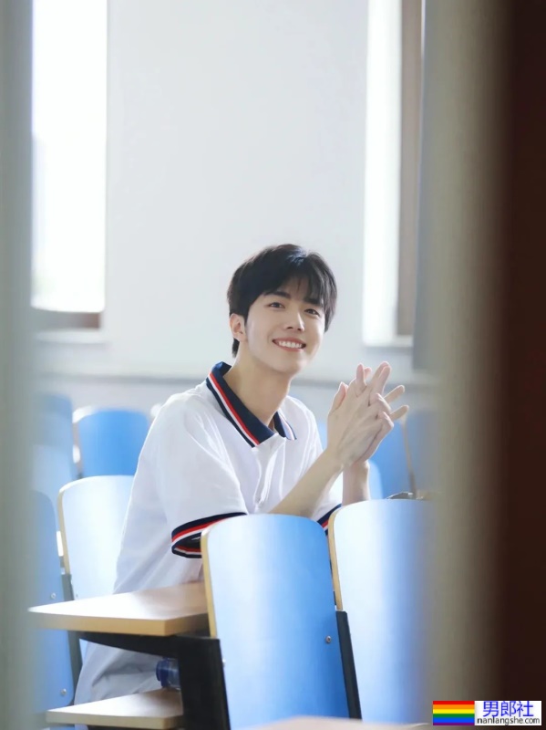 阳光清纯大男孩 - 51虹马