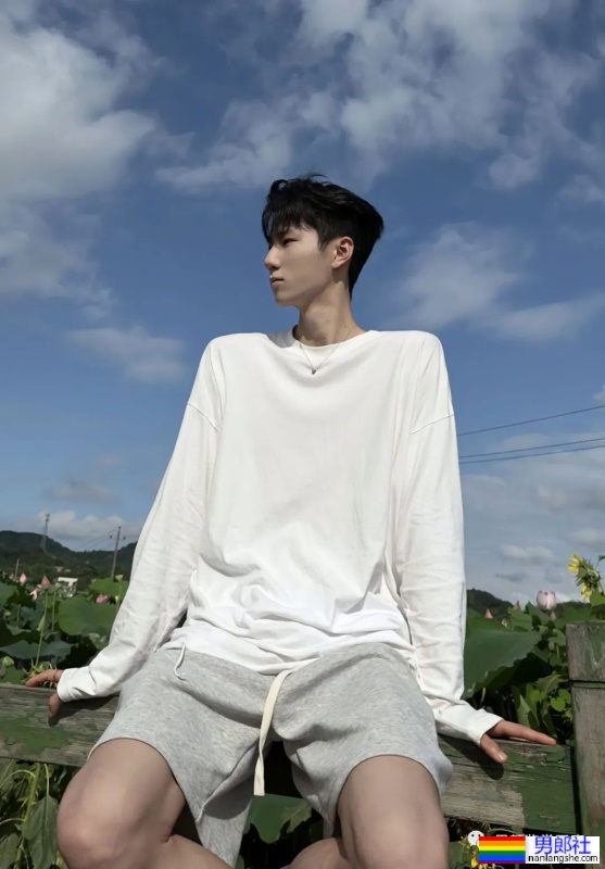 湖南长沙193的舞蹈生，大长腿比我的命还长！ - 51虹马