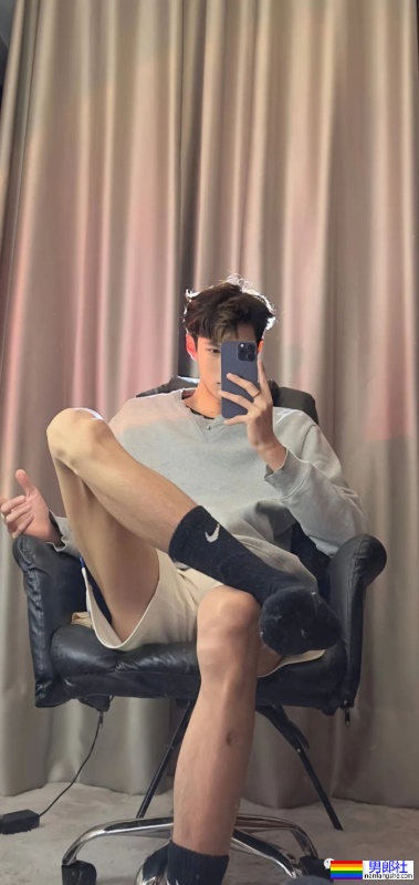 湖南长沙193的舞蹈生，大长腿比我的命还长！-51虹马