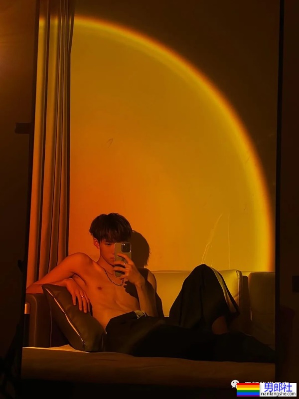 湖南长沙193的舞蹈生，大长腿比我的命还长！ - 51虹马