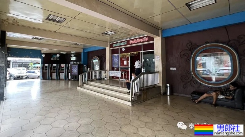 Phahon Theater：古老的同志社交，大曼谷隐秘角落的同志电影院 - 51虹马