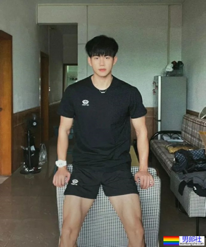 广东体院男大 - 51虹马