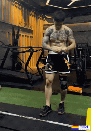 32岁的蒋劲夫，变成这样了.... - 51虹马